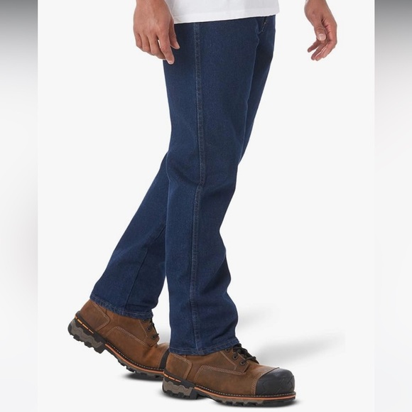 NWT Rustler Classic Men’s Regular Fit Straight Leg Jean 32 X 34 - Picture 2 of 13